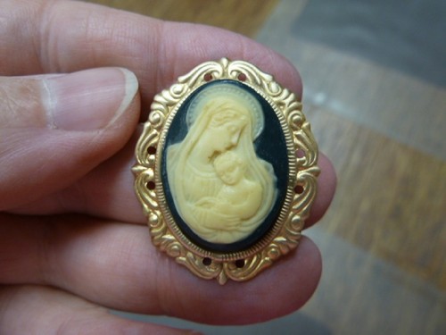 Madonna mary baby - madonna,