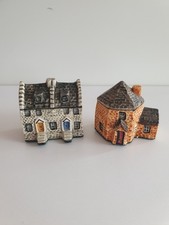 Lot of 2 Tey Pottery Terra