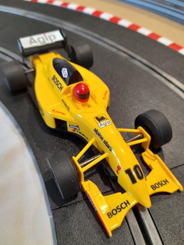 Scalextric car team - car, f2