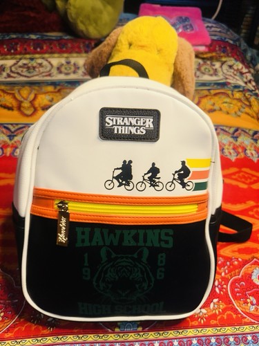 Stranger things hawkins high - stranger,