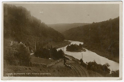 Symonds yat railway and river - railway,