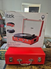 Itek Cased Vinyl Record Player