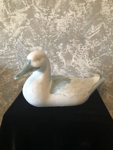 Rye pottery large duck - large, signed