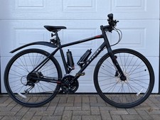 Trek FX 3 Disc Hybrid Bike