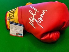 Signed Boxing Glove Michael Moorer Collectable Memrobillia
