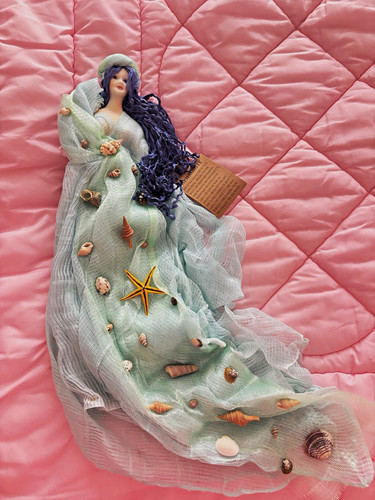 Vintage aphrodite porcelain - vintage,