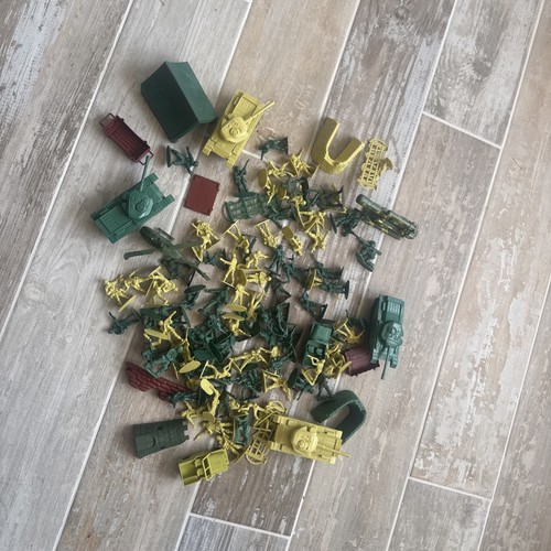 Green plastic toy - green, soldier