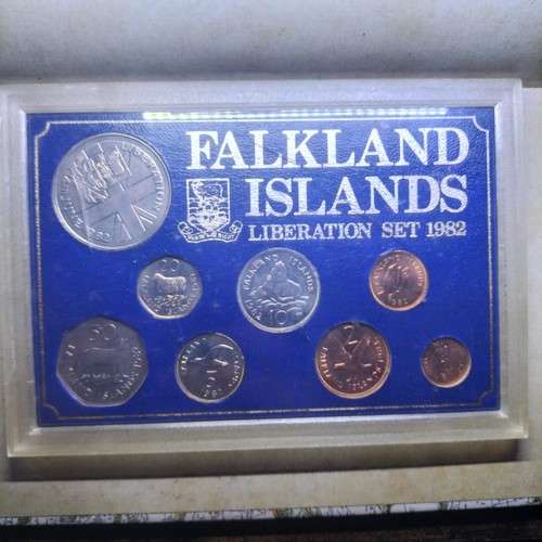 1982 falkland islands - -,