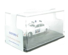 OXFORD 1:76 OO GAUGE  76JAG2003  JAGUARMKI  LEICSTERSHIRE & RUTLAND CONSTABULARY