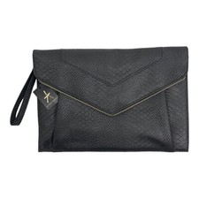 ATMOSPHERE Envelope Clutch