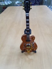 Miniature Guitar (24cm Tall) 