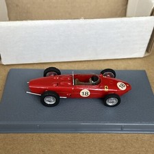1961 FERRARI 156 1/87 WHITE METAL KIT MADE RACING CAR MODEL BY PICCOLINO GB
