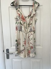 Oasis summer satin feel floral