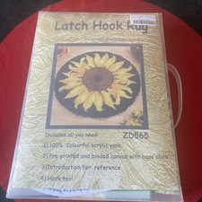 *CRAFTS* Latch Hook Rug Kit -