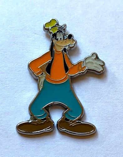 Disney pin badge - disney,