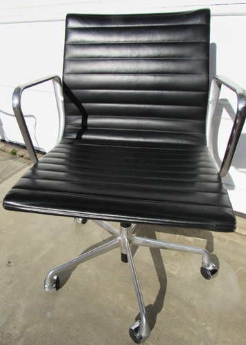 Herman miller eames - miller,