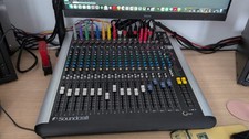 Soundcraft Spirit M12 Mixing