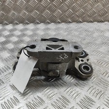 VOLVO V70 MK3 BW Left Side Engine Mount 8G9N-7M121-AA 2.4 Diesel 151kw 29623885