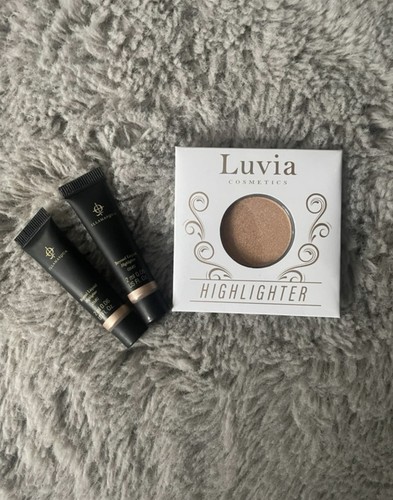 Illamasqua luvia cosmetics - &,
