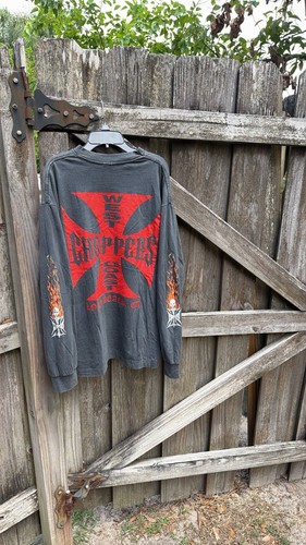 Reprint black and red west - black,