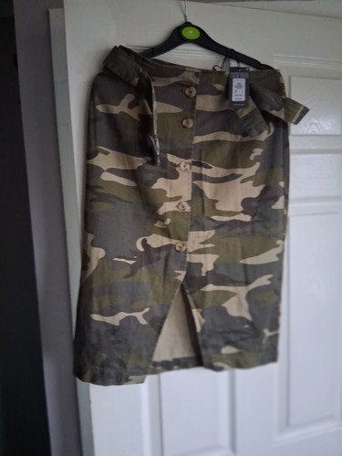 Maternity army green pencil - army,