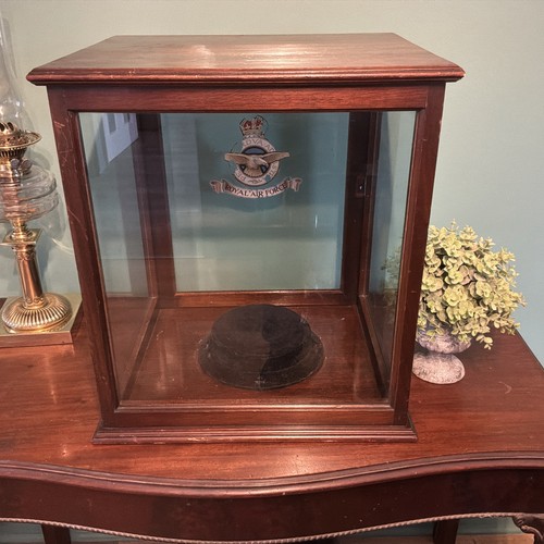 Superb quality antique - quality,