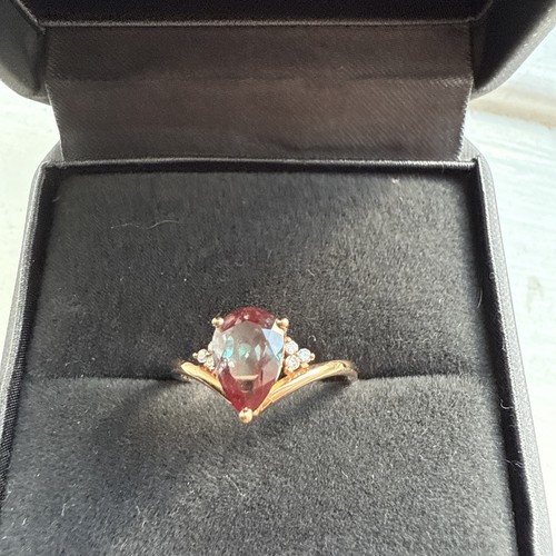 9ct gold alexandrite - , ring