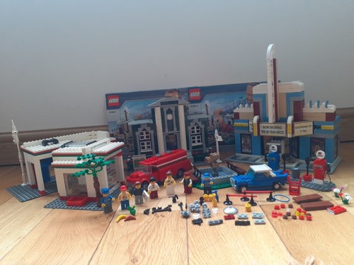 Lego 10184 town plan 2009 - town,