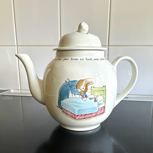 Wedgwood peter rabbit beatrix - rabbit,