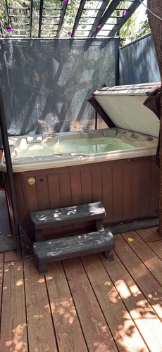 Square hot tub spa - square,