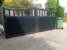 Driveway gates 1ft wide - driveway, 13'1ft