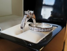 White gold finish solitaire