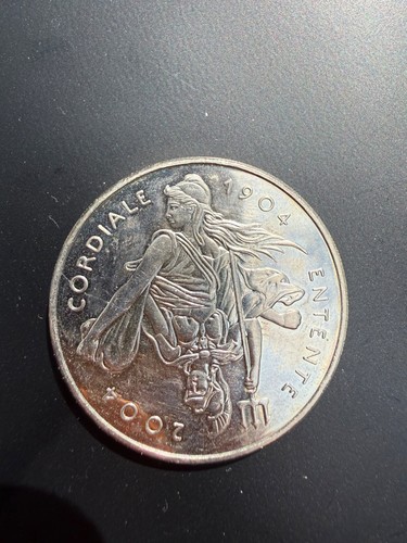 2004 five pound - 2004,