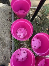 LIGHTWEIGHT 14cm-1Lt  APPROX 5" BRIGHT COLOURED PLASTIC PLANT FLOWER POTS NEW