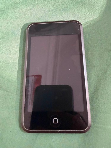 Apple ipod touch 1st - ipod,