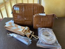 Pom Pom London Patent Chestnut