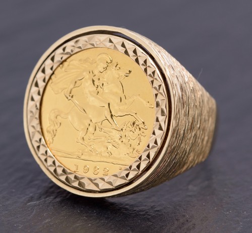 1982 half sovereign - 1982,