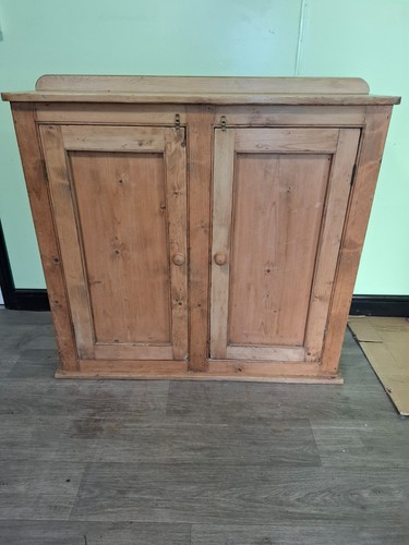 Vintage pine cabinet - pine,