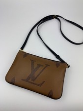 Women’s Louis Vuitton Monogram Reverse Pochette Double Pocket Crossbody Bag