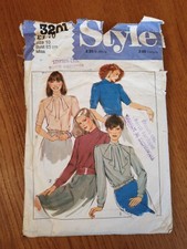 Style 3201 Jabot Wrap-over stand collar Blouses Shirt Tops 80s Sewing Pattern