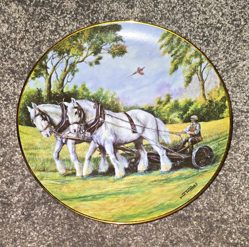 Danbury mint the magnificent - mint,