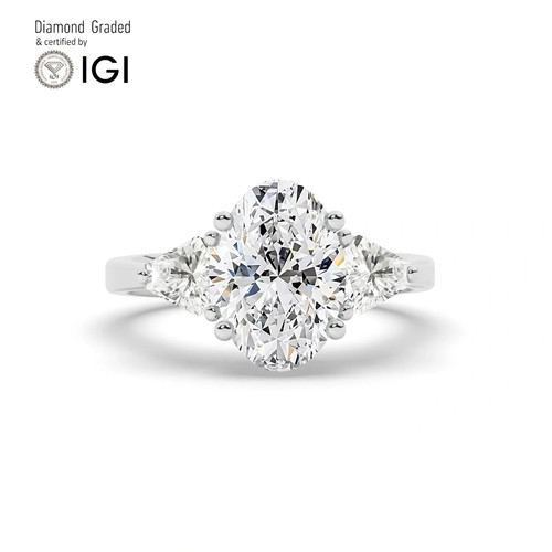 Oval diamond trilogy ring - diamond,
