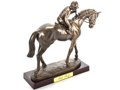 Horse race figurine mill - horse,