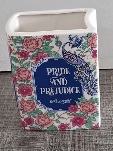 Pride and prejudice jane - pride,
