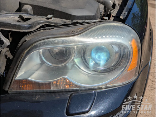Volvo xc90 front headlight - volvo,