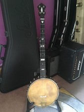 VINTAGE CLIFFORD ESSEX 5 STRING BANJO
