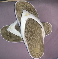 Kenkoh Spirit V Thong Sandals
