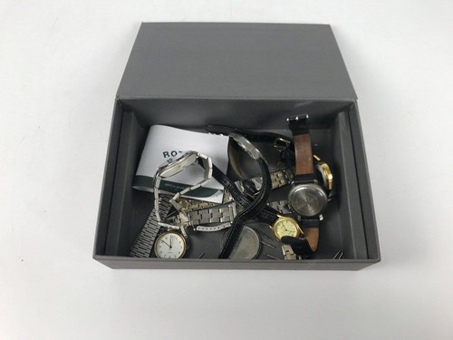Bundle wristwatches and - bundle, of