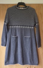 Orla Kiely ~100% Merino Wool