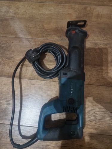 Makita reciprocating saw 240v - makita,